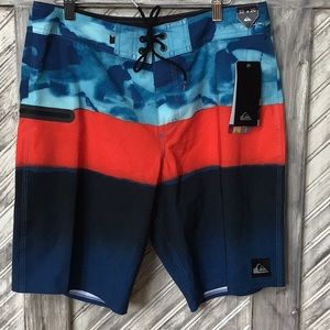 NWT Quiksilver board shorts size 32